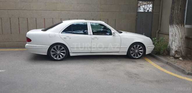Mercedes E 280 1998, 200,000 km - 2.8 l - Bakı