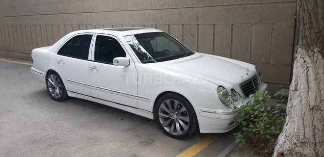 Mercedes E 280 1998, 200,000 km - 2.8 l - Bakı