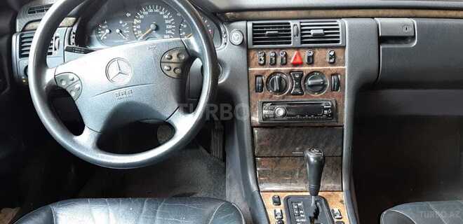 Mercedes E 280 1998, 200,000 km - 2.8 l - Bakı