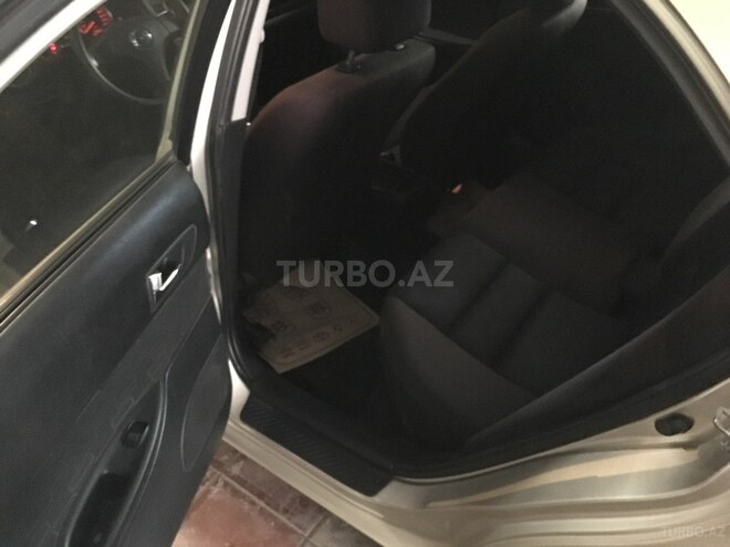 Mazda 6 2003, 179,000 km - 2.0 л - Bakı