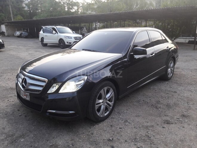 Mercedes E 220 2013, 84,300 km - 2.2 l - Bakı