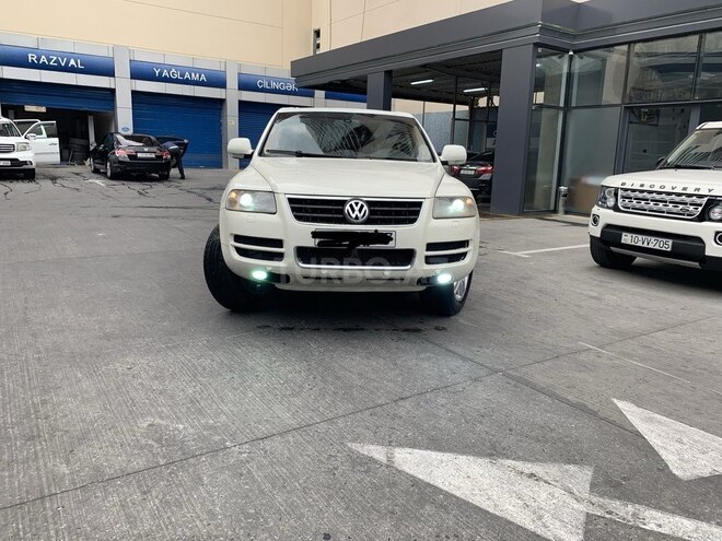 Volkswagen Touareg 2005, 225,000 km - 4.2 л - Bakı