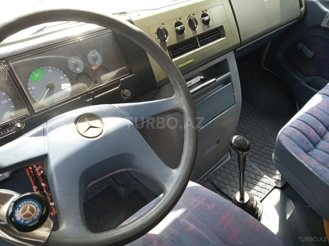 Mercedes Vario 1998, 325,000 km - 2.9 l - Sumqayıt