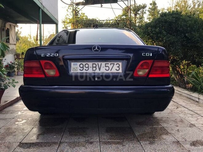 Mercedes E 220 1998, 382,000 km - 2.2 l - Cəlilabad