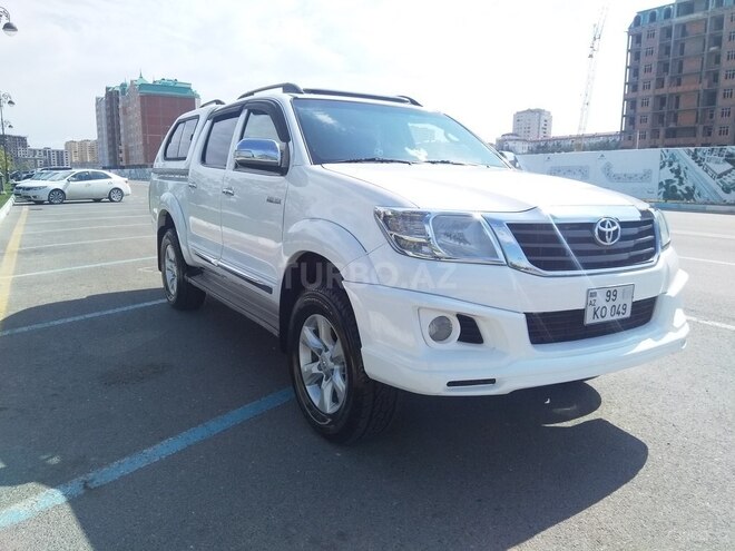 Toyota Hilux 2012, 85,300 km - 2.5 l - Bakı