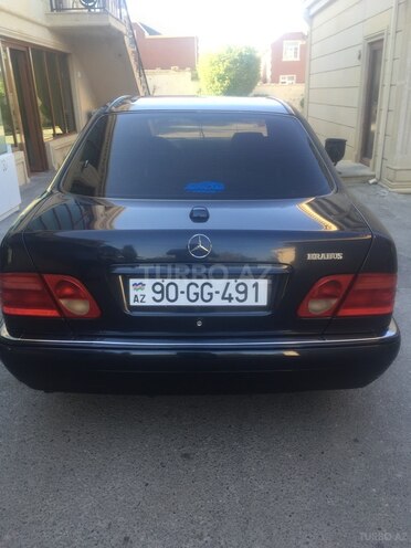 Mercedes E 230 1995, 373,400 km - 2.3 л - Bakı
