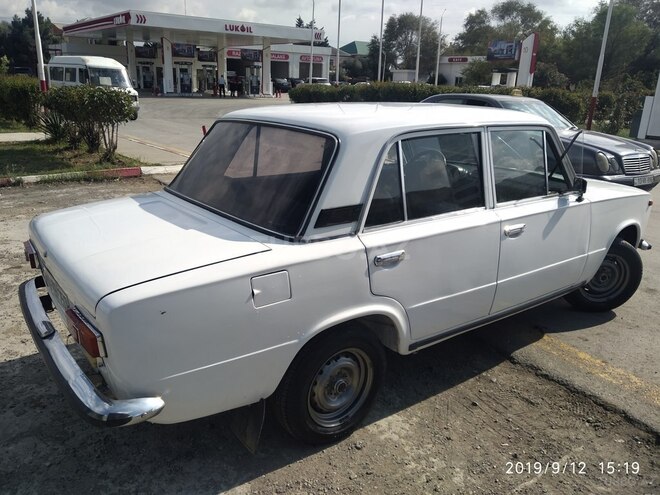LADA (VAZ) 21011 1980, 400,000 km - 1.5 l - Xırdalan