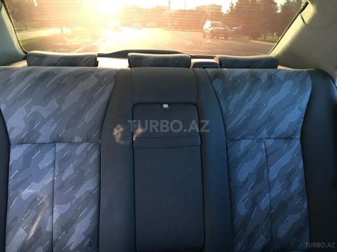 Mercedes E 240 2000, 215,648 km - 2.4 l - Bakı