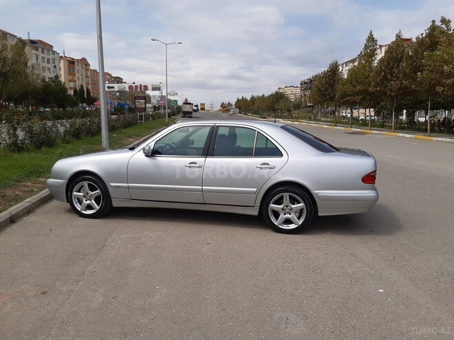 Mercedes E 240 2000, 356,278 km - 2.4 l - Bakı