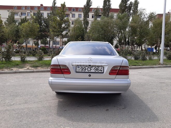 Mercedes E 240 2000, 356,278 km - 2.4 l - Bakı