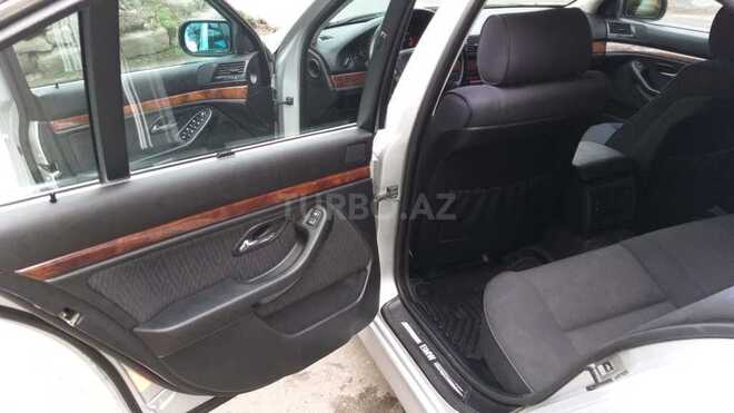 BMW 525 2001, 293,149 km - 2.5 л - Bakı