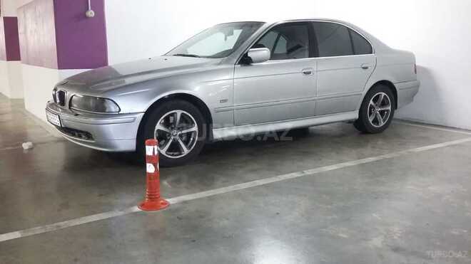 BMW 525 2001, 293,149 km - 2.5 л - Bakı