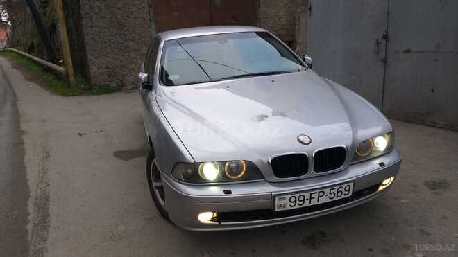 BMW 525 2001, 293,149 km - 2.5 л - Bakı