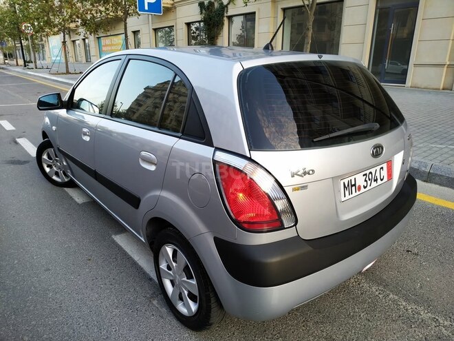 Kia Rio 2006, 179,000 km - 1.5 l - Bakı