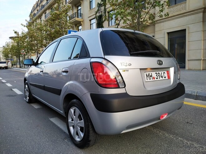 Kia Rio 2006, 179,000 km - 1.5 l - Bakı