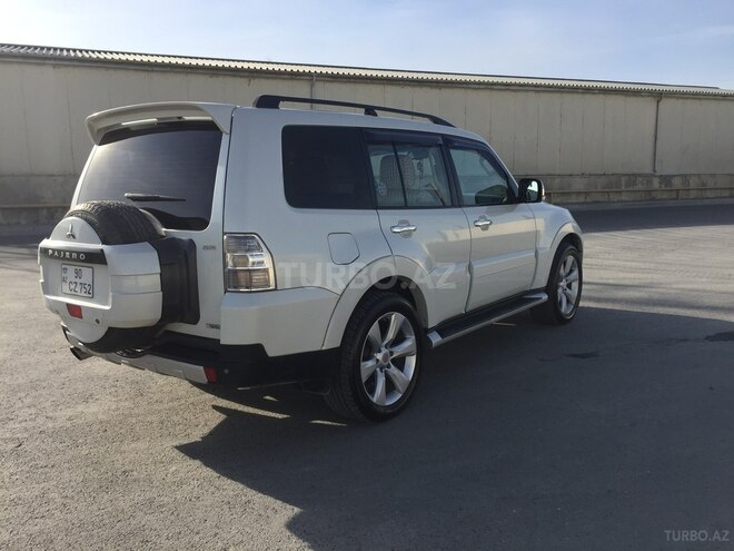 Mitsubishi Pajero 2008, 220,000 km - 3.2 l - Bakı