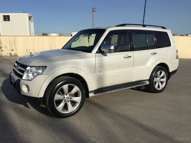 Mitsubishi Pajero 2008, 220,000 km - 3.2 l - Bakı