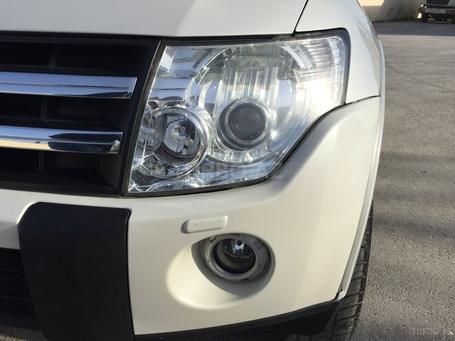Mitsubishi Pajero 2008, 220,000 km - 3.2 l - Bakı