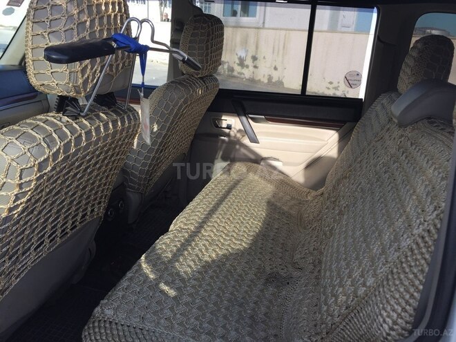 Mitsubishi Pajero 2008, 220,000 km - 3.2 l - Bakı