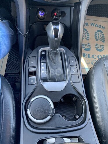 Hyundai Santa Fe 2016, 83,000 km - 2.4 л - Bakı