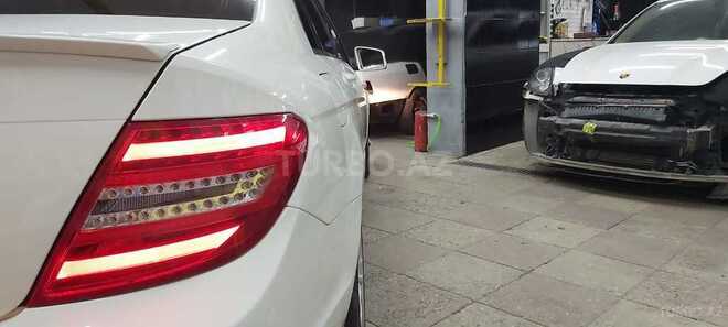 Mercedes C 250 2012, 180,000 km - 1.8 l - Bakı