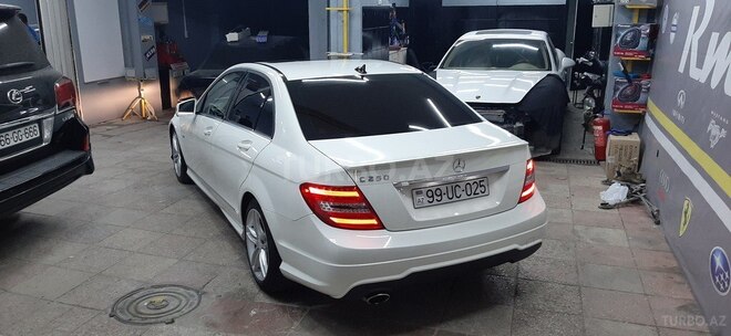 Mercedes C 250 2012, 180,000 km - 1.8 l - Bakı