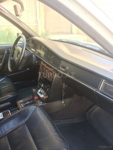 Mercedes 190 1990, 305,100 km - 2.0 л - Bakı