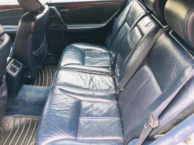 Mercedes E 240 1998, 205,000 km - 2.4 л - Quba