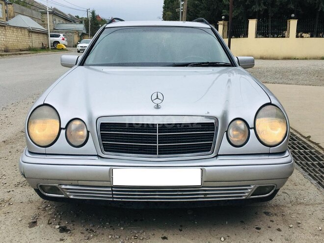 Mercedes E 240 1998, 205,000 km - 2.4 л - Quba