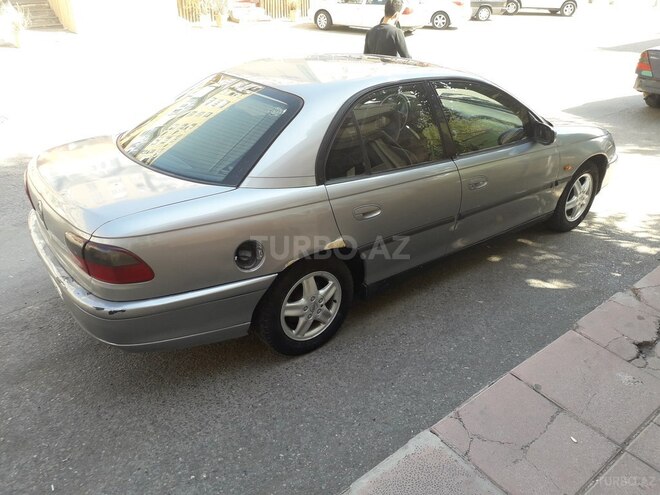 Opel Omega 1994, 235,000 km - 2.5 l - Bakı