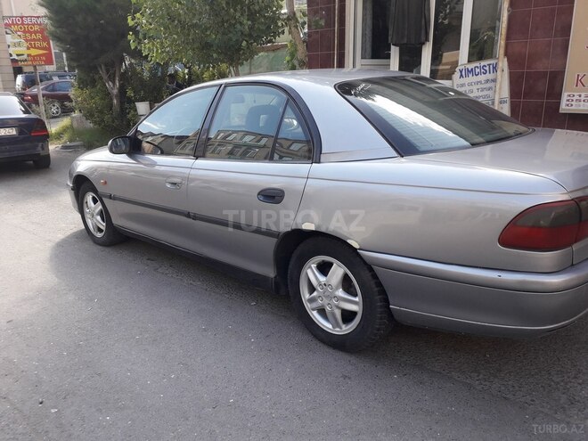 Opel Omega 1994, 235,000 km - 2.5 l - Bakı