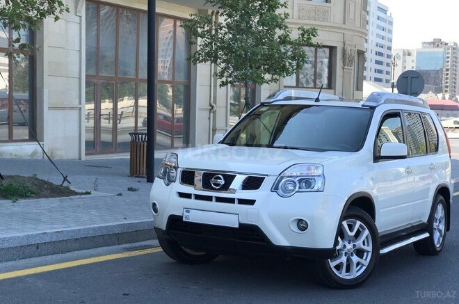 Nissan X-Trail 2013, 58,000 km - 2.5 l - Bakı
