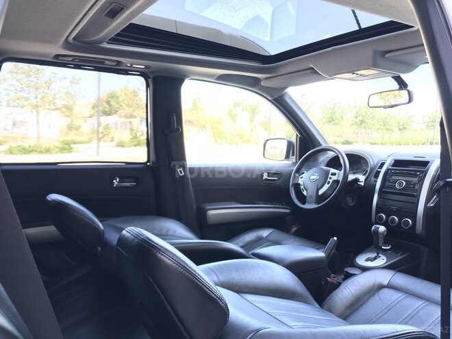 Nissan X-Trail 2013, 58,000 km - 2.5 l - Bakı