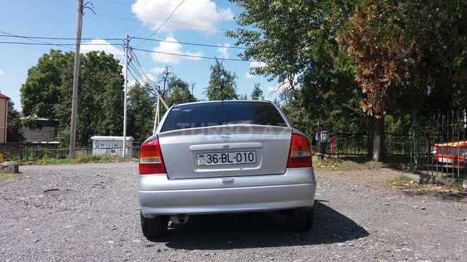 Opel Astra 2001, 272,839 km - 1.6 л - Qəbələ