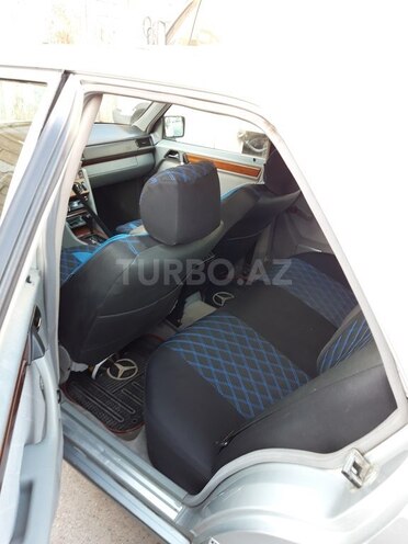 Mercedes E 220 1994, 500,000 km - 2.2 л - Bakı