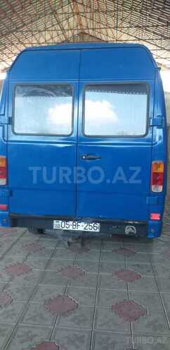 Mercedes 208 D 1994, 283,000 km - 2.0 l - Bakı