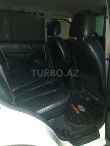 Hyundai Terracan 2002, 230,000 km - 2.5 l - Biləsuvar