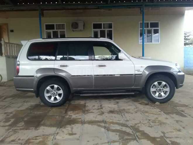 Hyundai Terracan 2002, 230,000 km - 2.5 l - Biləsuvar