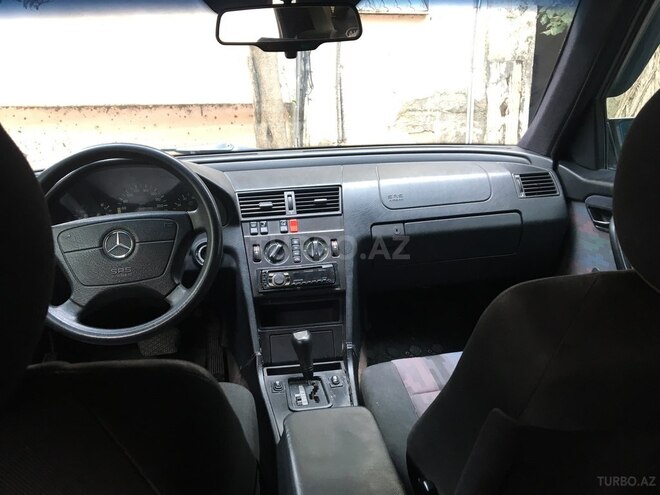 Mercedes C 220 1995, 222,000 km - 2.2 l - Bakı