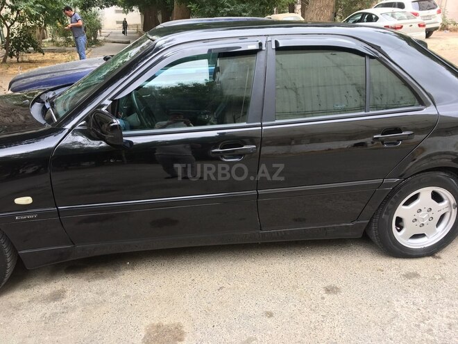 Mercedes C 220 1995, 222,000 km - 2.2 l - Bakı