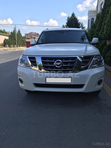 Nissan Patrol 2010, 161,000 km - 5.6 l - Bakı