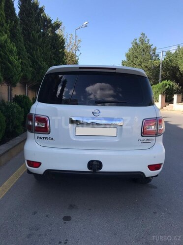 Nissan Patrol 2010, 161,000 km - 5.6 l - Bakı