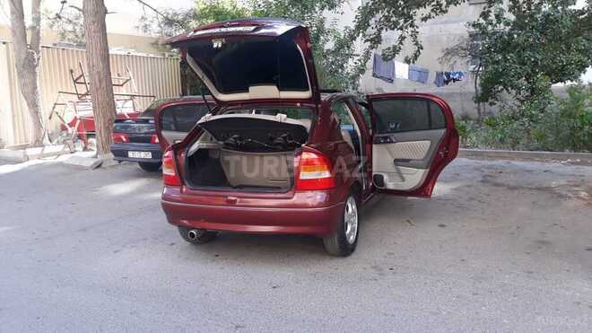 Opel Astra 1999, 210,000 km - 2.0 l - Bakı