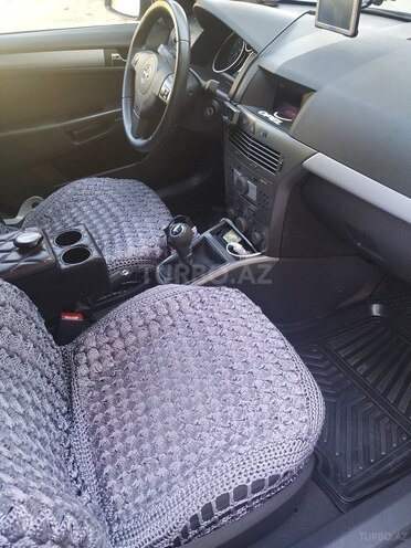 Opel Astra 2006, 174,000 km - 1.4 l - Bakı