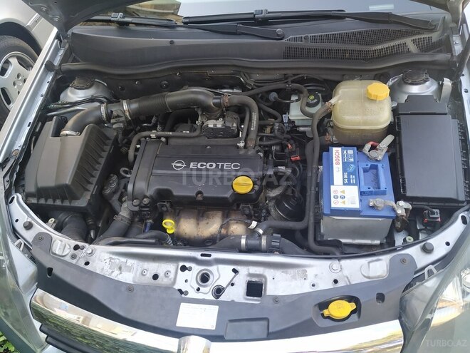 Opel Astra 2006, 174,000 km - 1.4 l - Bakı