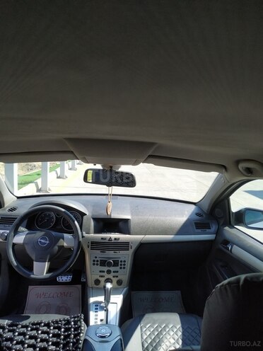 Opel Astra 2008, 273,000 km - 1.9 л - Bakı