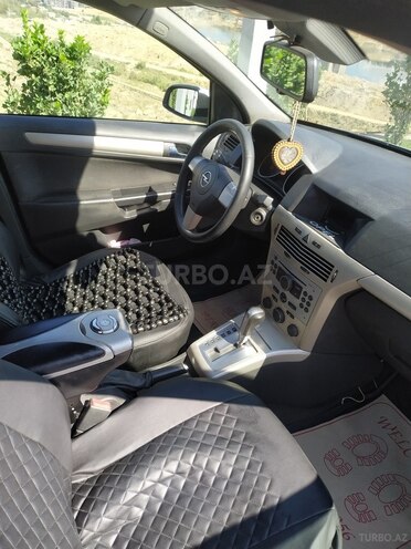 Opel Astra 2008, 273,000 km - 1.9 л - Bakı