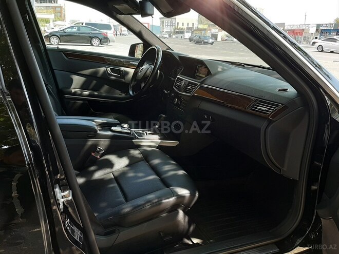 Mercedes E 220 2011, 184,000 km - 2.2 l - Bakı