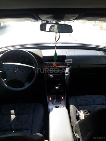 Mercedes C 220 1999, 450,000 km - 2.2 l - Bakı