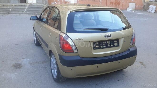 Kia Rio 2008, 236,000 km - 1.4 л - Bakı